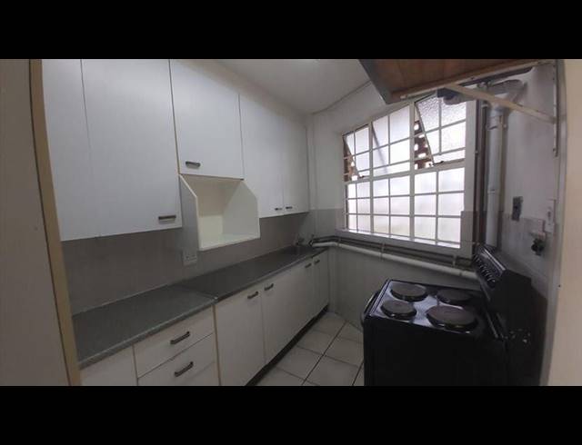 1 BEDROOM APARTMENT FOR SALE IN KEMPTON PARK EXT 05